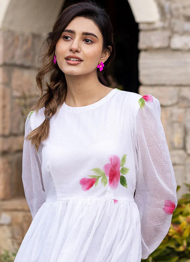 Vegaa Fashion Off White Rayon Kota Checks Digital Print Kurti - Image 4