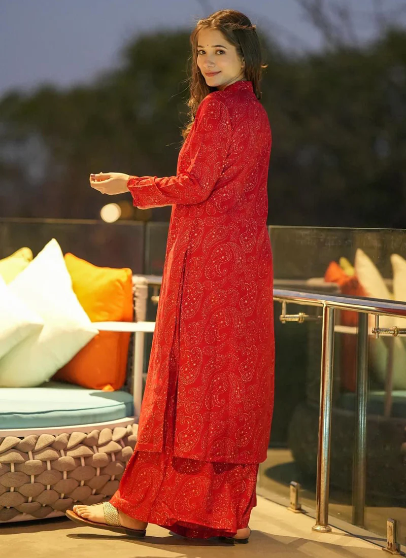 Vegaa Fashion Red Muslin Digital Print Designer Kurti Pant - Image 3