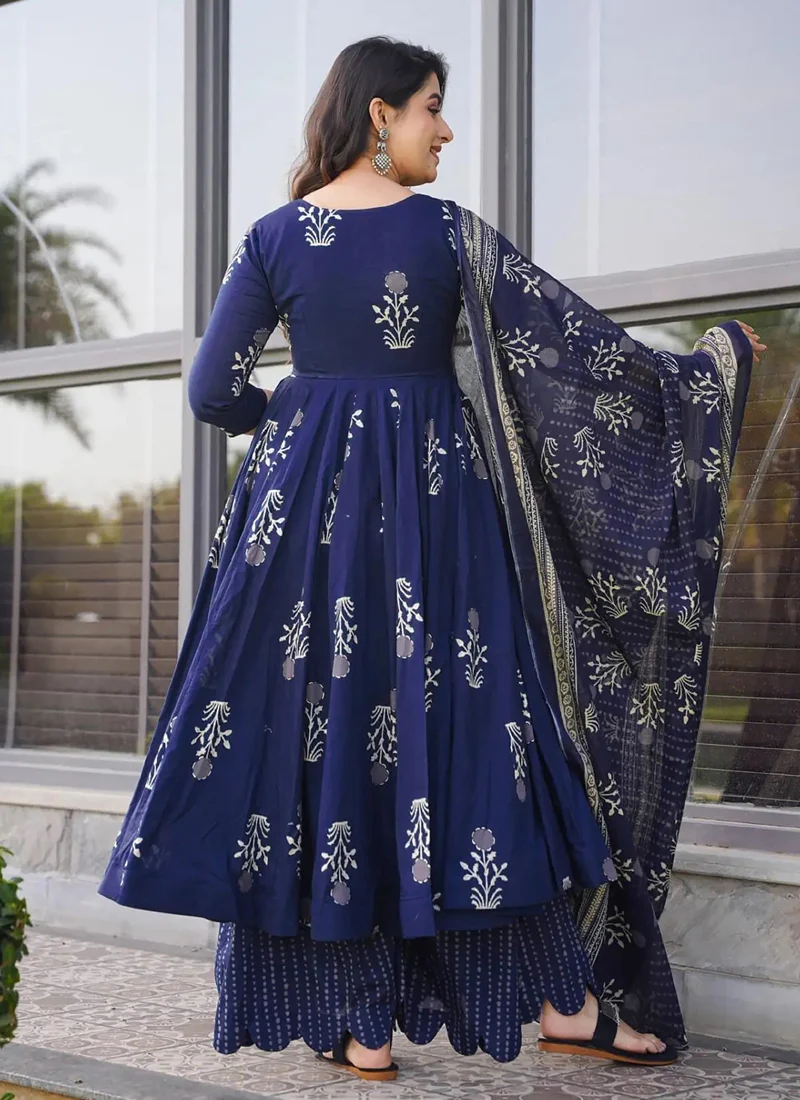 Vegaa Fashion Royal Blue Pure Muslin Digital Printed Designer Salwar Suit - Image 2