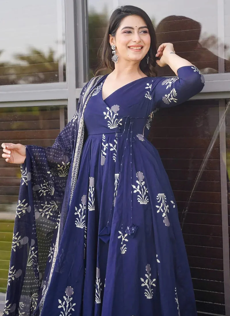 Vegaa Fashion Royal Blue Pure Muslin Digital Printed Designer Salwar Suit - Image 3